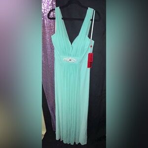 Mint Formal Long Gown Bridesmaid Prom NWT
